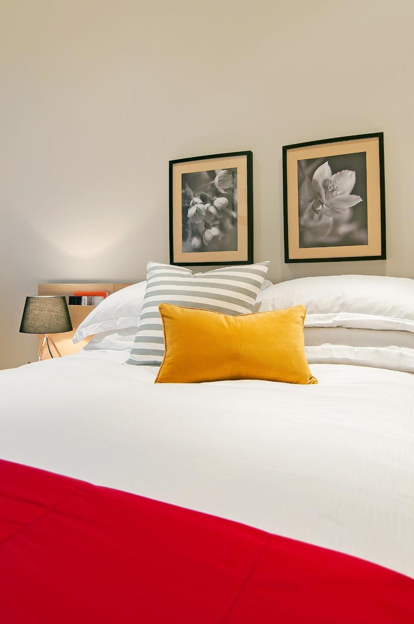 Madison Hill - White Hill House 1 - 1 Bedroom Flat ลอนดอน ภายนอก รูปภาพ